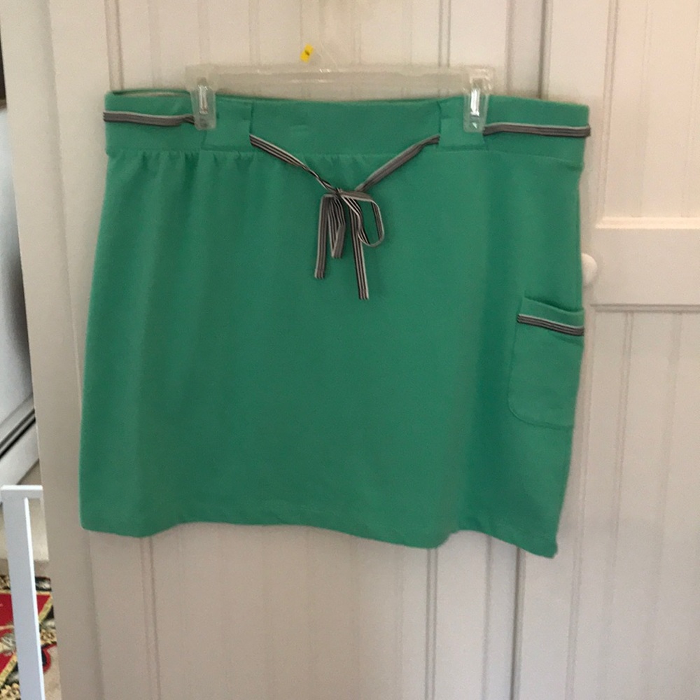 Lands end skirt . Green and navy